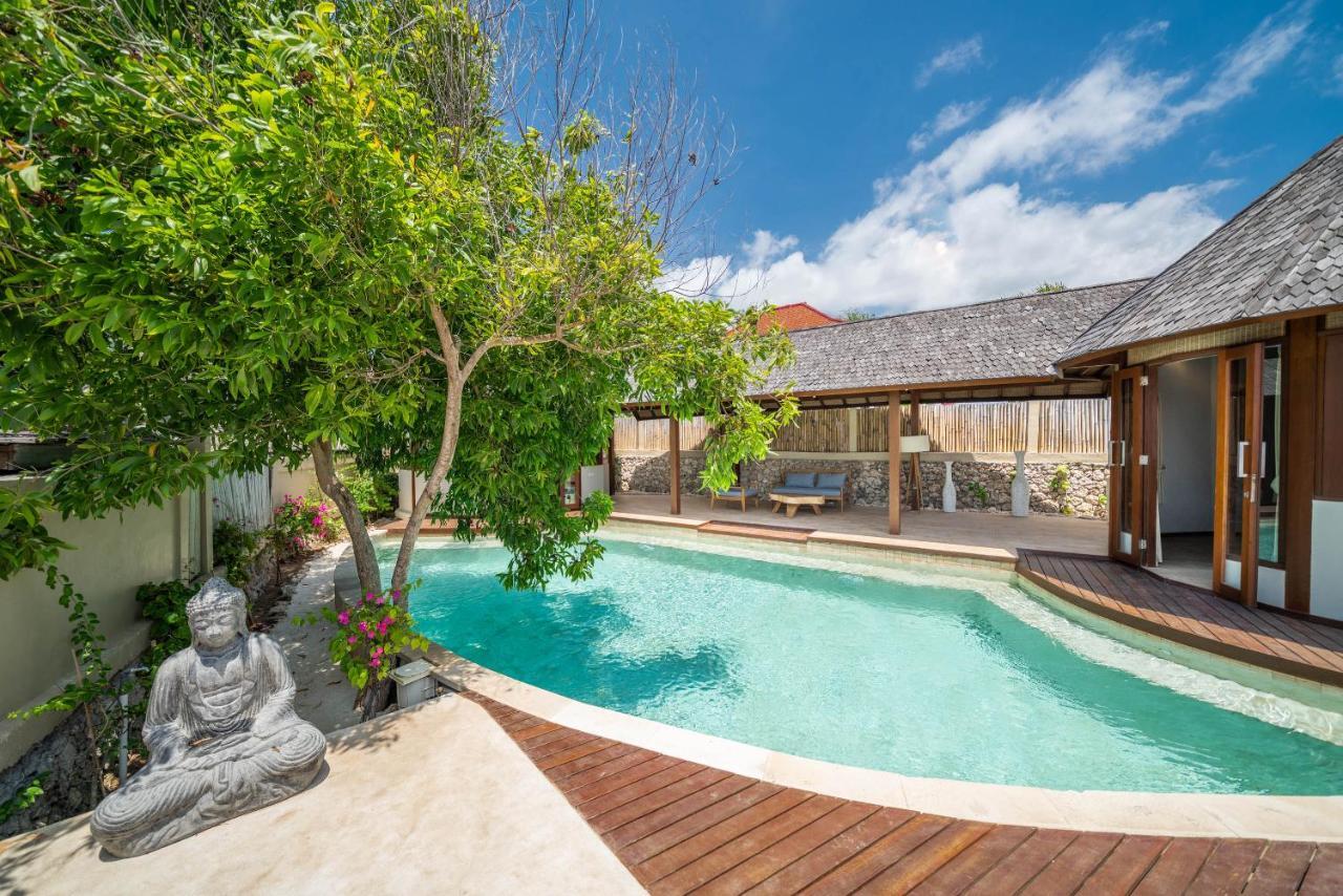 Blue Lagoon Avia Villas Нуса-Лембонган Екстер'єр фото