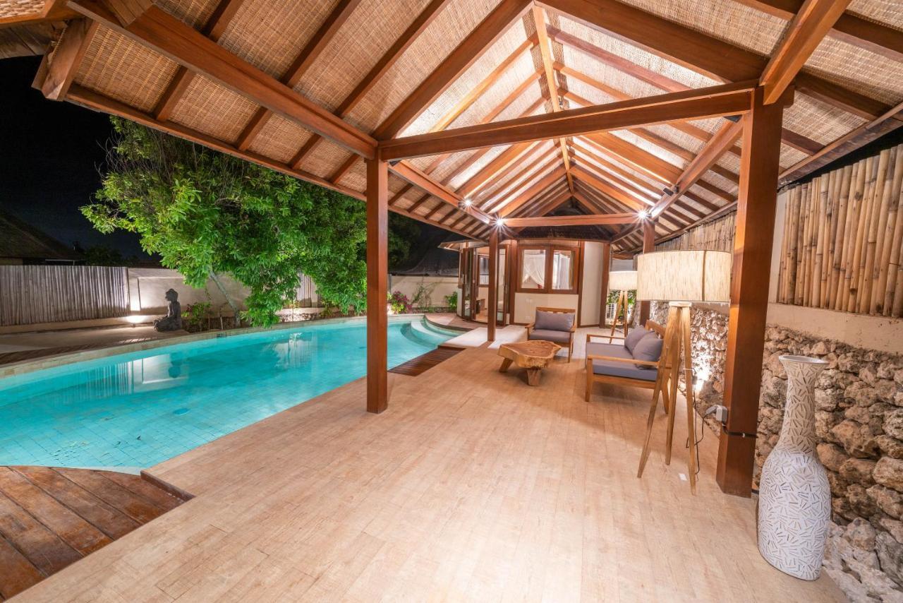 Blue Lagoon Avia Villas Нуса-Лембонган Екстер'єр фото